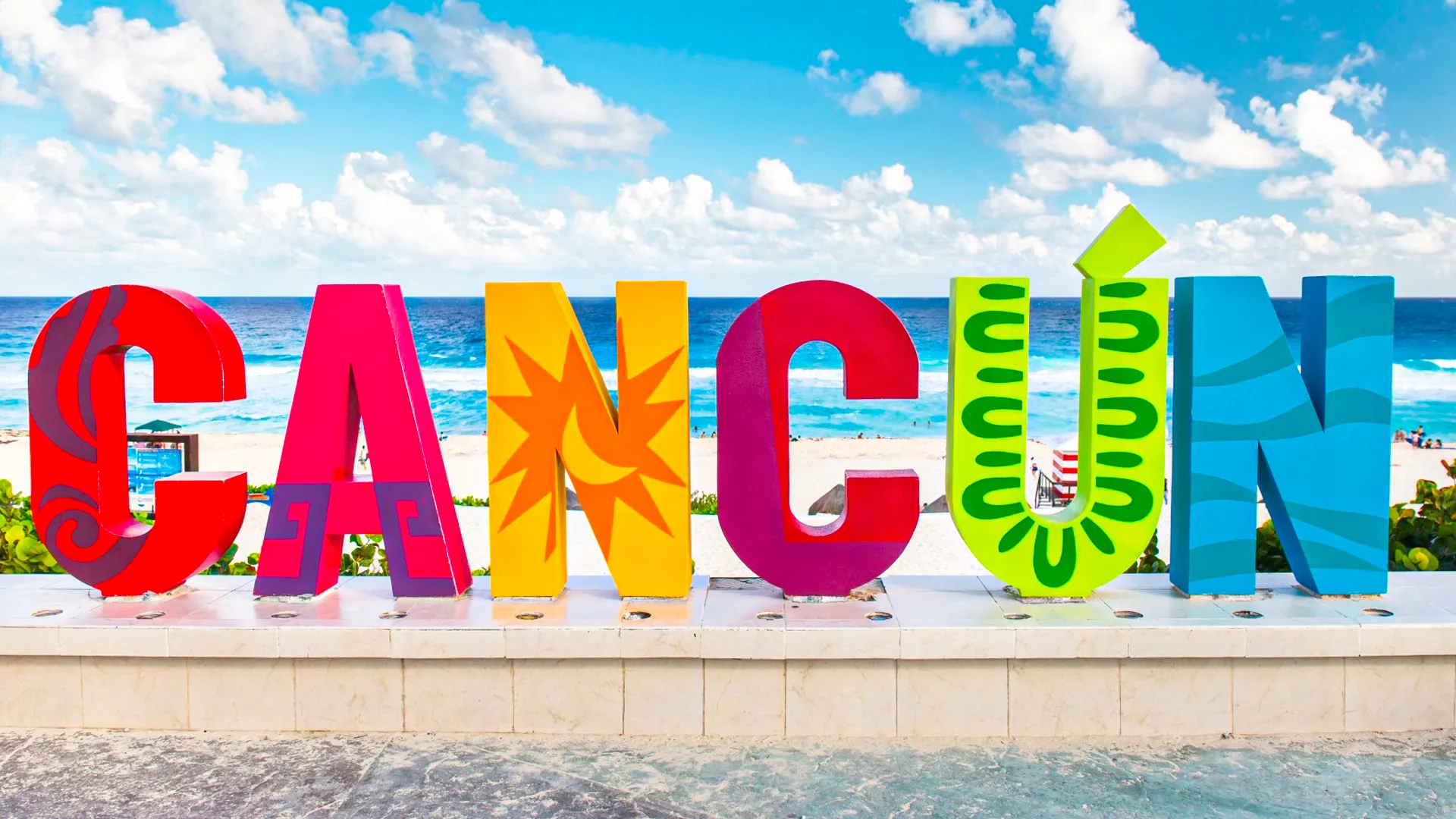 Best Times to Visit Cancun: Weather, Rates & Events