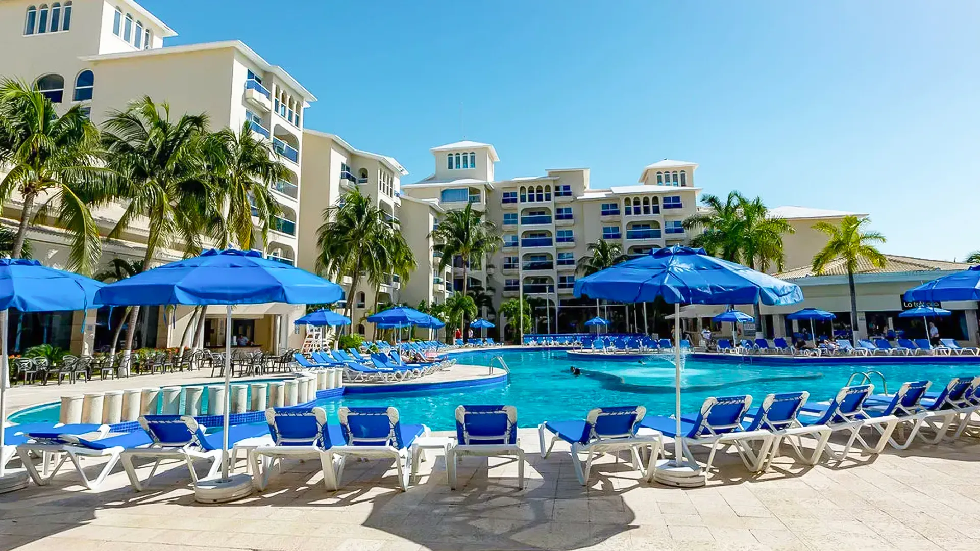 Pros & Cons of Occidental Costa Cancún