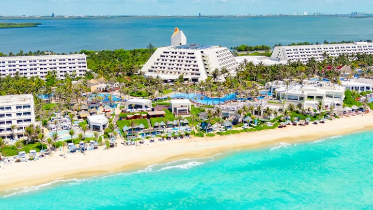 The Ultimate Guide to The Pyramid Cancun: Is It Worth the Stay?