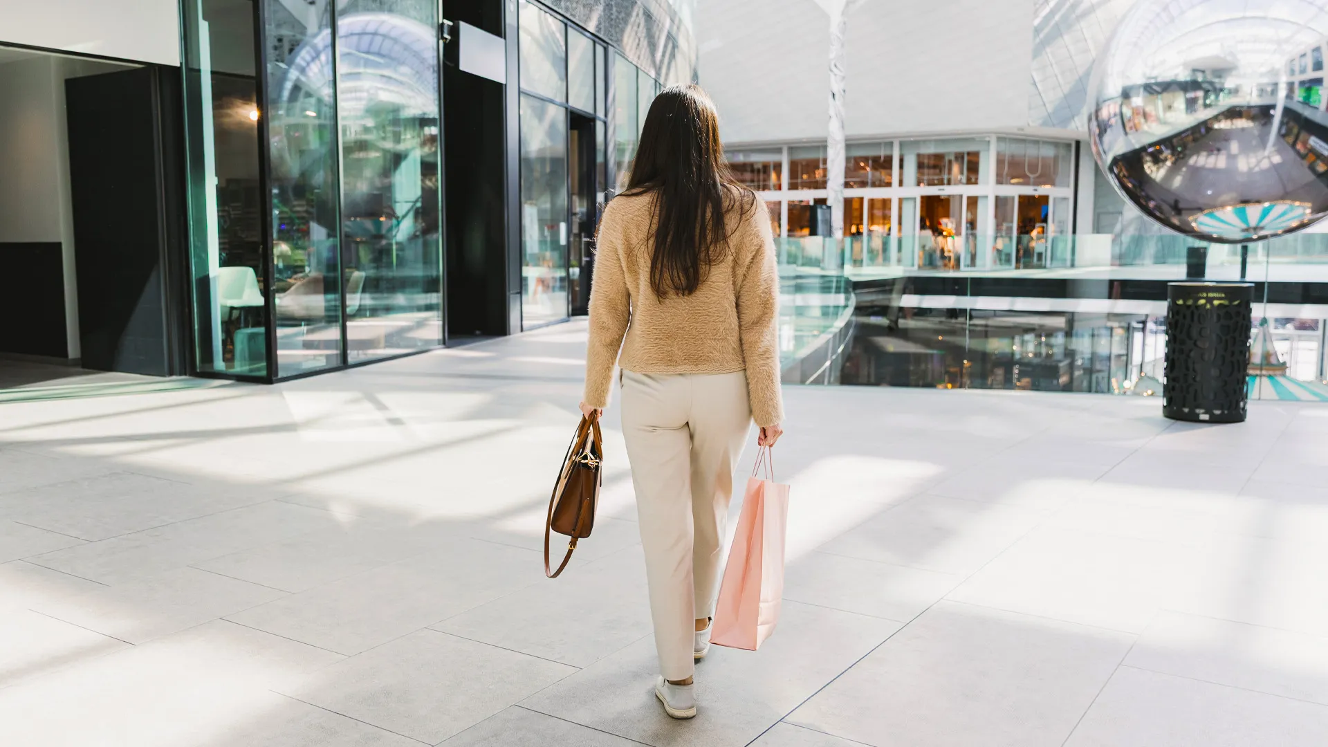 What’s Nearby — Local Attractions, Shopping & Day Trips