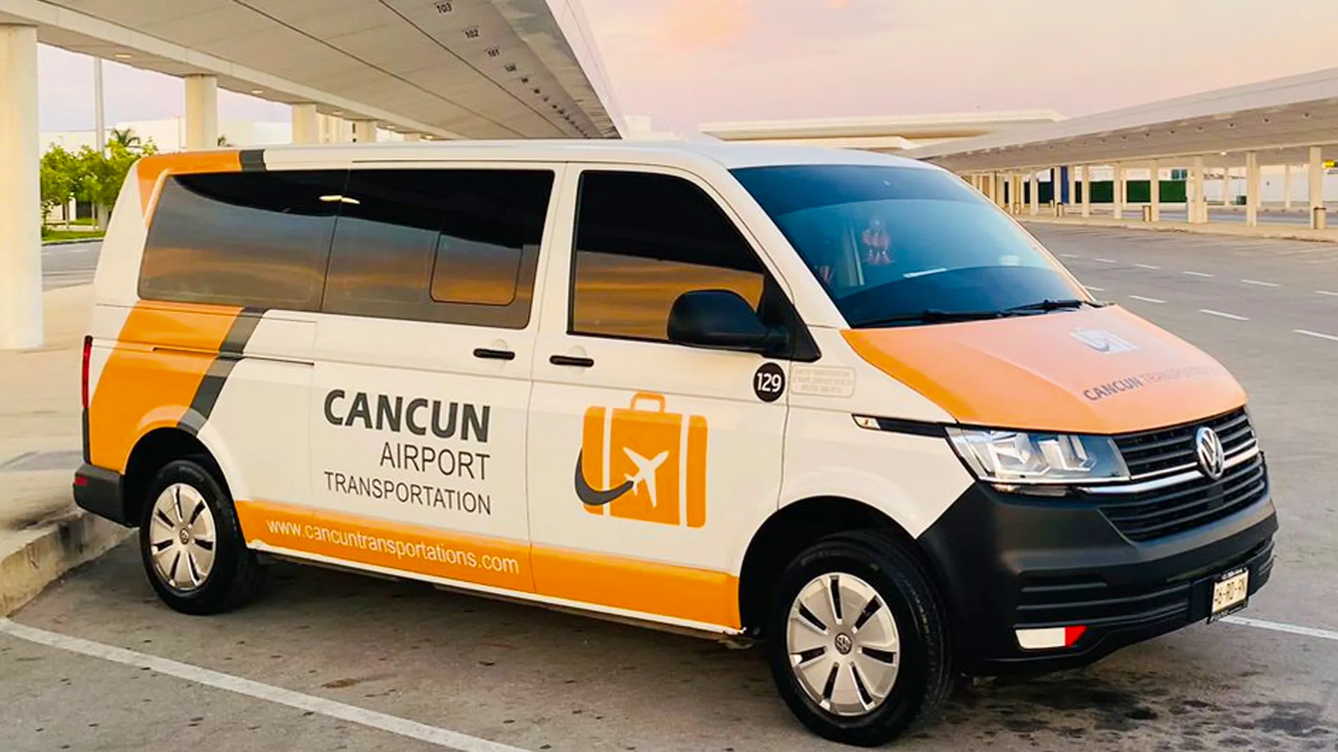 Shuttle & Airport Transfer Guide (With Booking Tips)