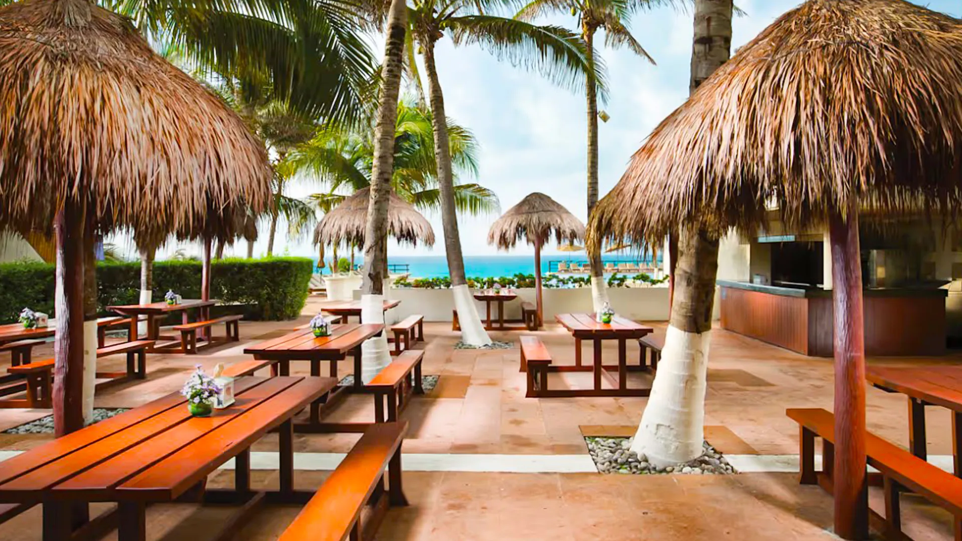 Now Emerald Cancun