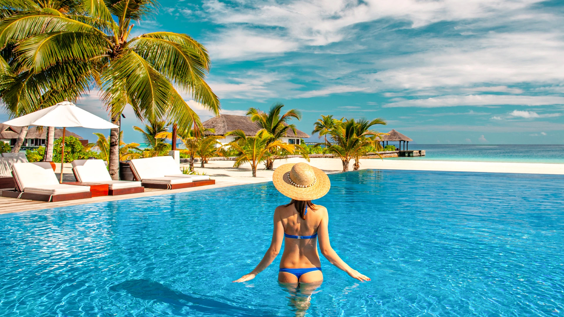 Adults-Only Vibe: Social or Relaxing?