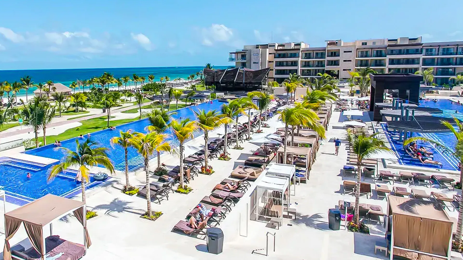 The Ultimate Guide to Royalton Splash Riviera Cancun 