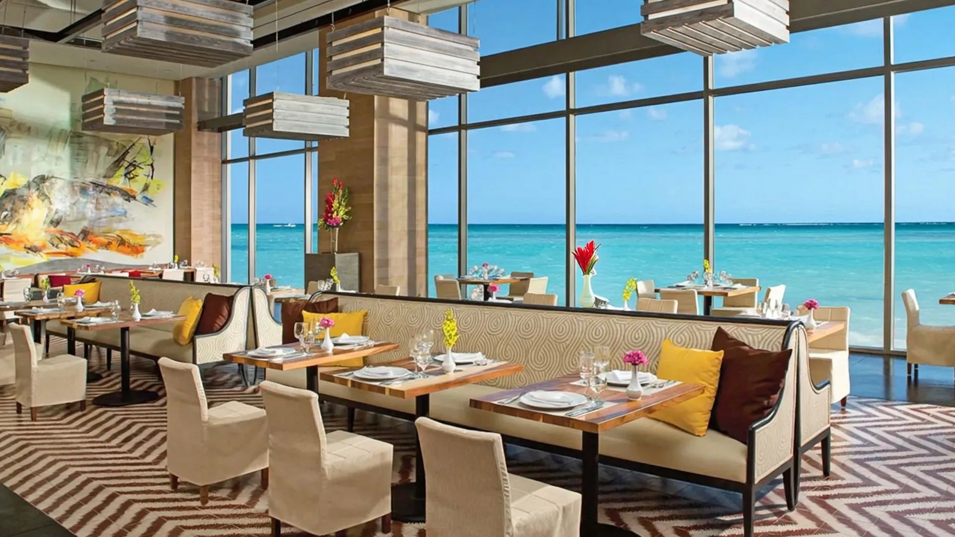 Dining & Drinks Restaurants, Menus & Dress Codes