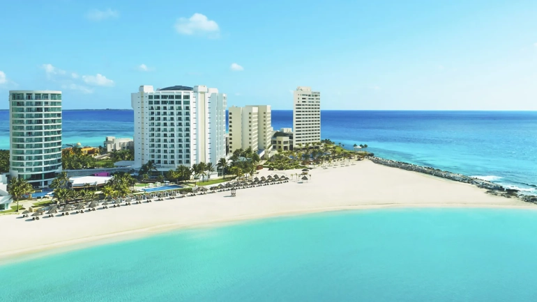Ultimate Guide to Krystal Grand Cancun: Honest Reviews, Altitude Tower Breakdown & Booking Tips