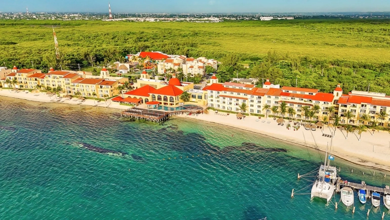 The Ultimate Family Guide to All Ritmo Cancun Resort & Waterpark
