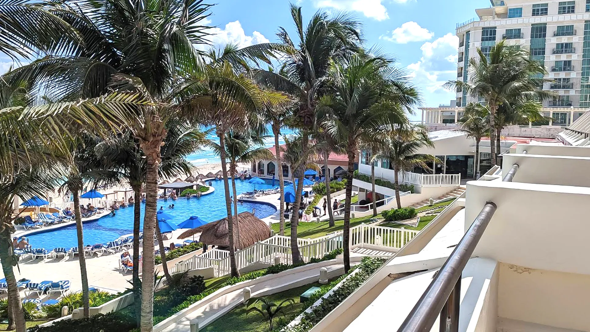 Golden Parnassus Cancun