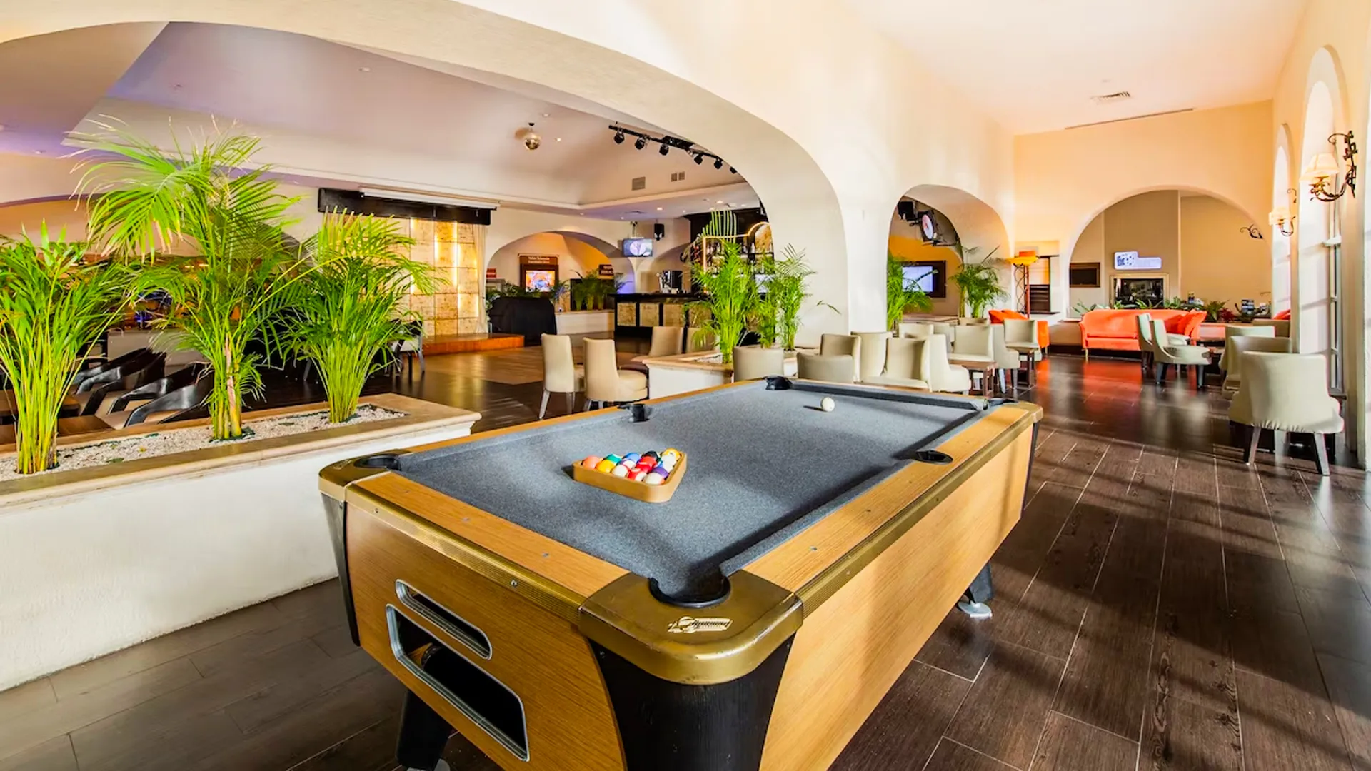GR Solaris Cancun