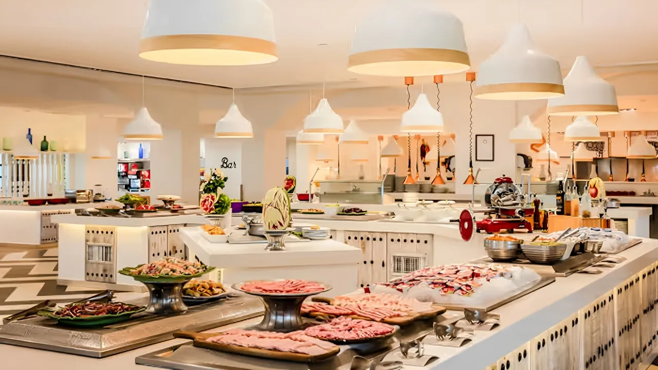 Dining & Cuisine Guide