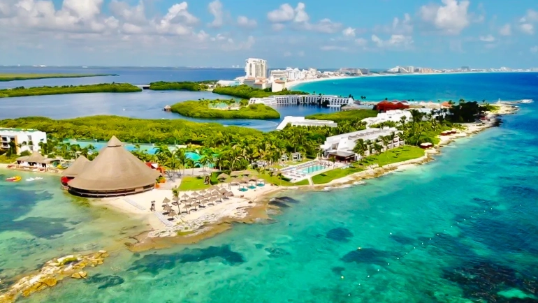 The Ultimate Guide to Club Med Cancun: Family-Friendly Luxury in the Riviera Maya
