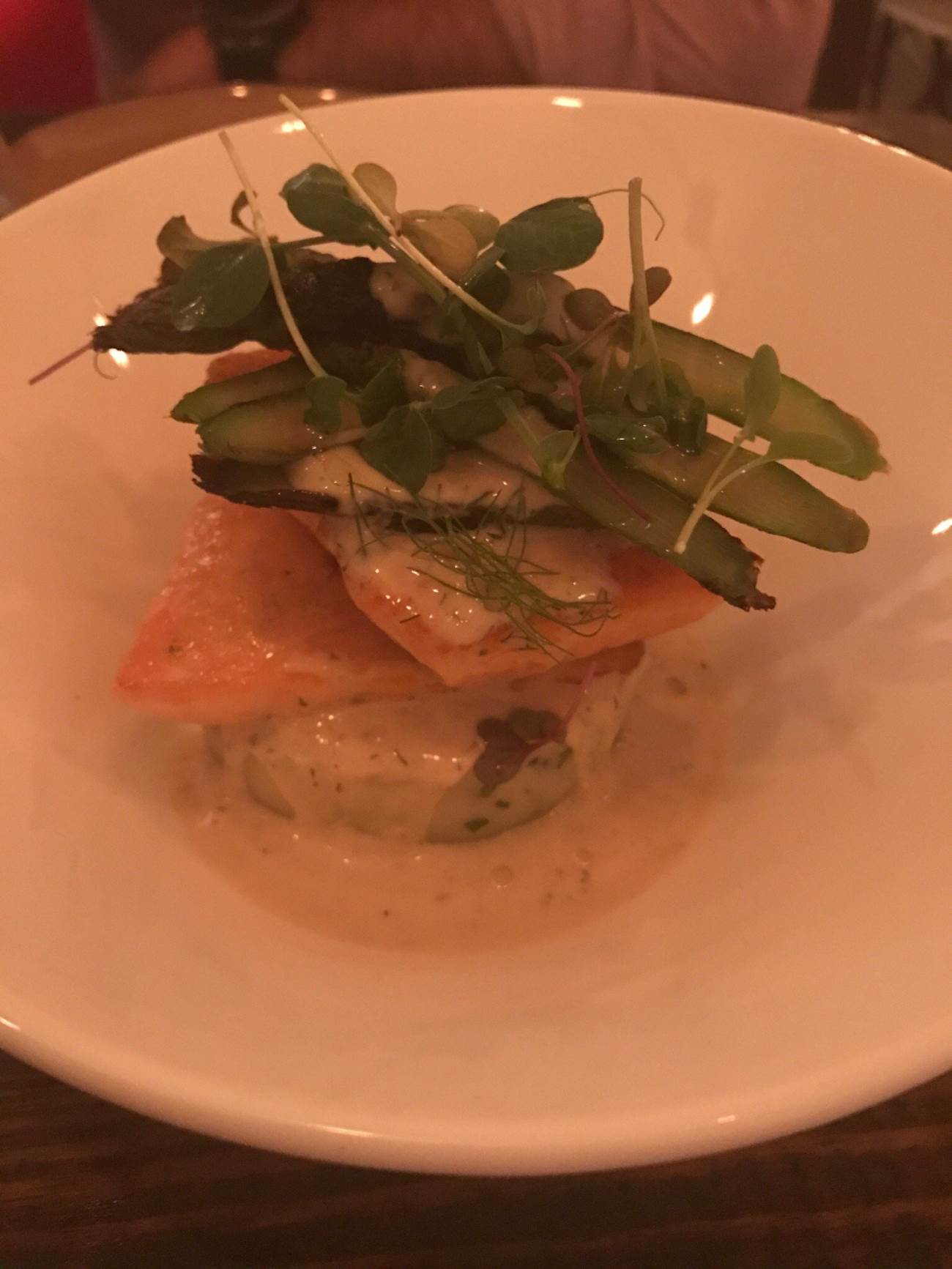 Dining table setting at T Luum Cocina Creativa in Cancún representing safe and respectful dining