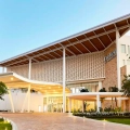 Fairfield Cancun Hotels Compared: Airport vs Downtown – Which Is Best for Your Trip?