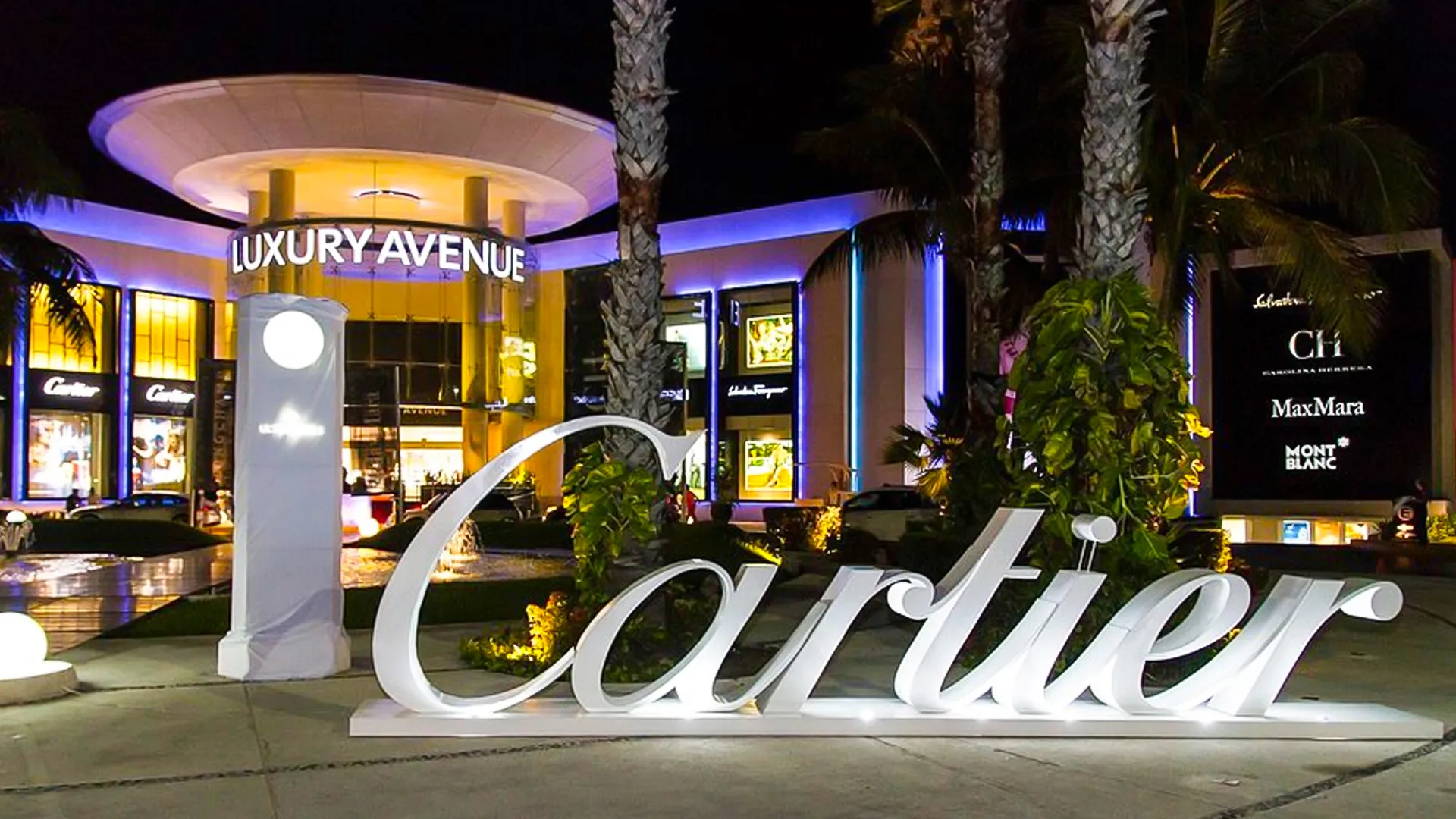 Plan your visit around the mall’s well-structured schedule
