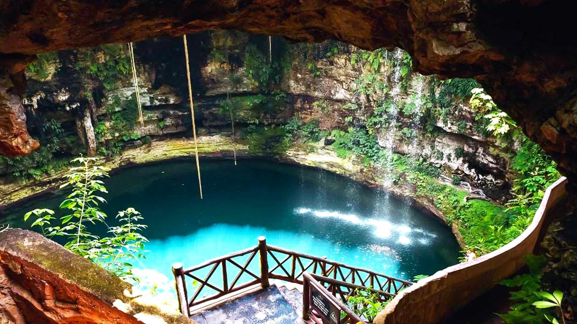 How to Choose the Right Cenote Near Cancun 