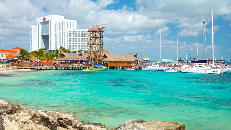 By Bus, Taxi, Car Rental, or by Foot from Hotel Zone