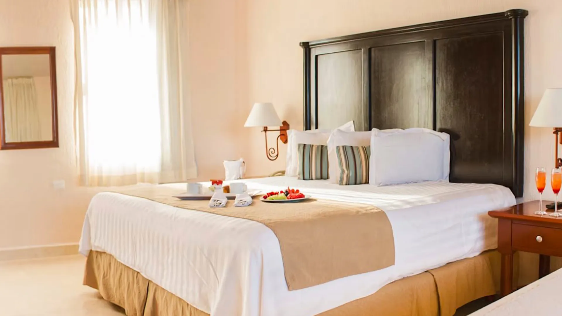 Room Types Explained (Standard, Suite, Ocean View, etc.)
