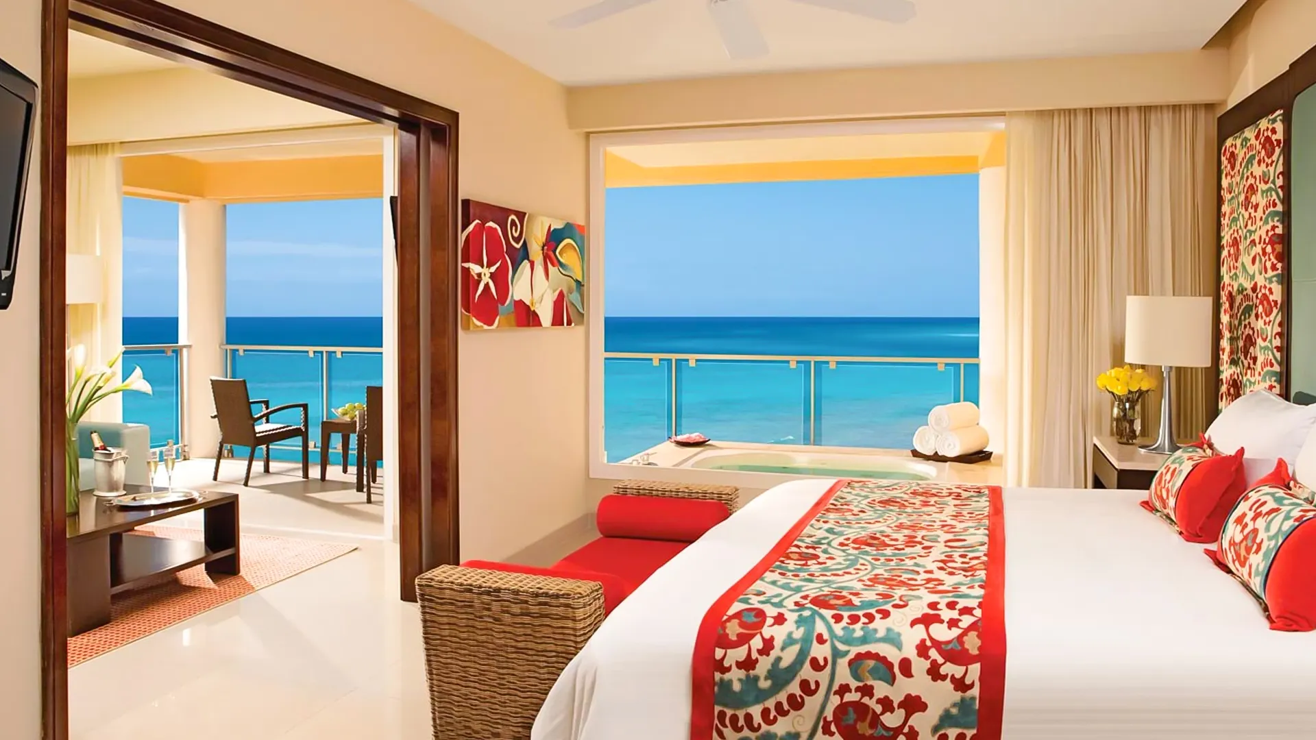 Room Types Overview (Standard, Suites, Family Options)