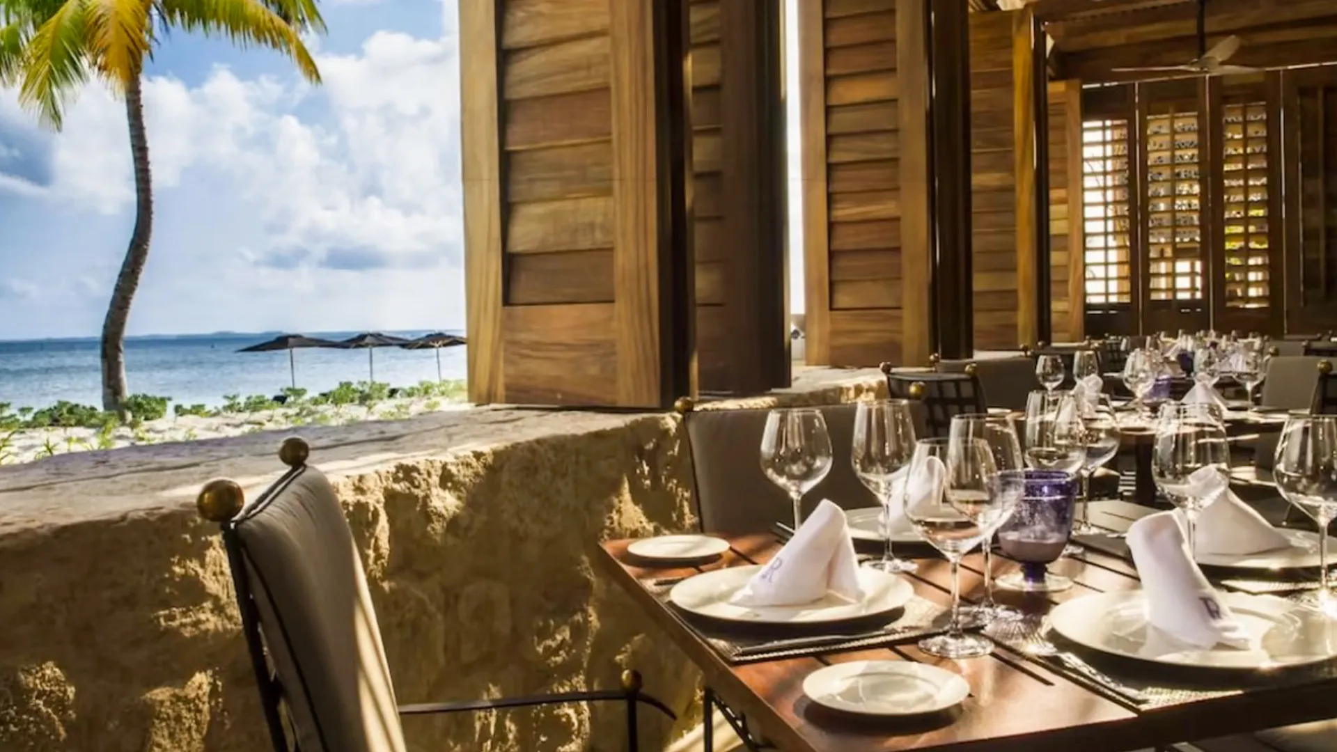 Dining at Nizuc Resort