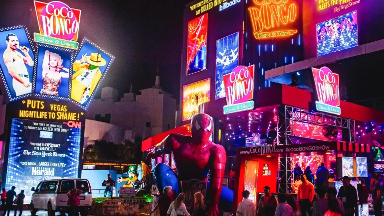 The Ultimate Guide to Coco Bongo Cancun: Tickets, Tips & What to Expect