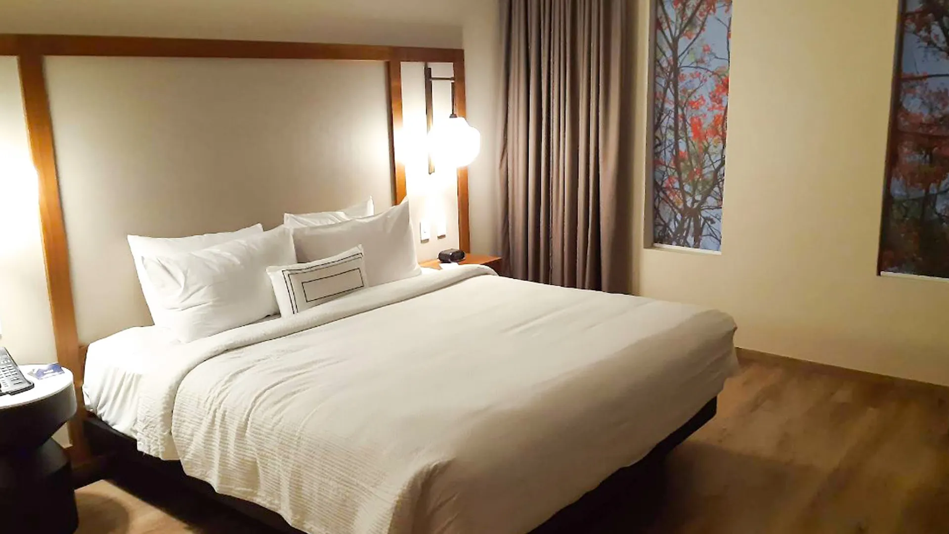 Hotel Experience Comparison