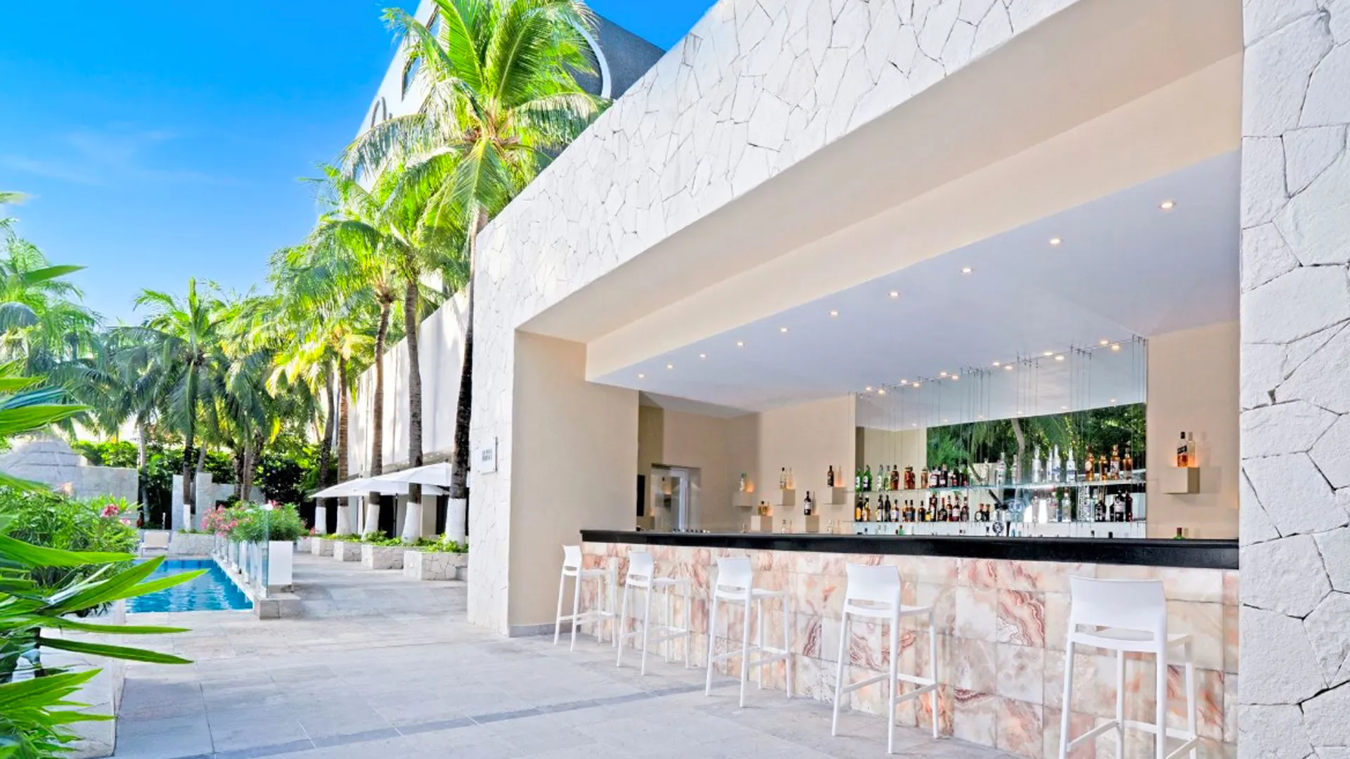 Smart Cancun Downtown