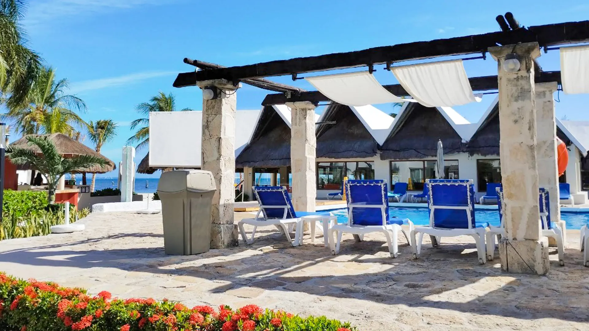 Location Breakdown (Puerto Morelos vs. Cancun Hotel Zone)