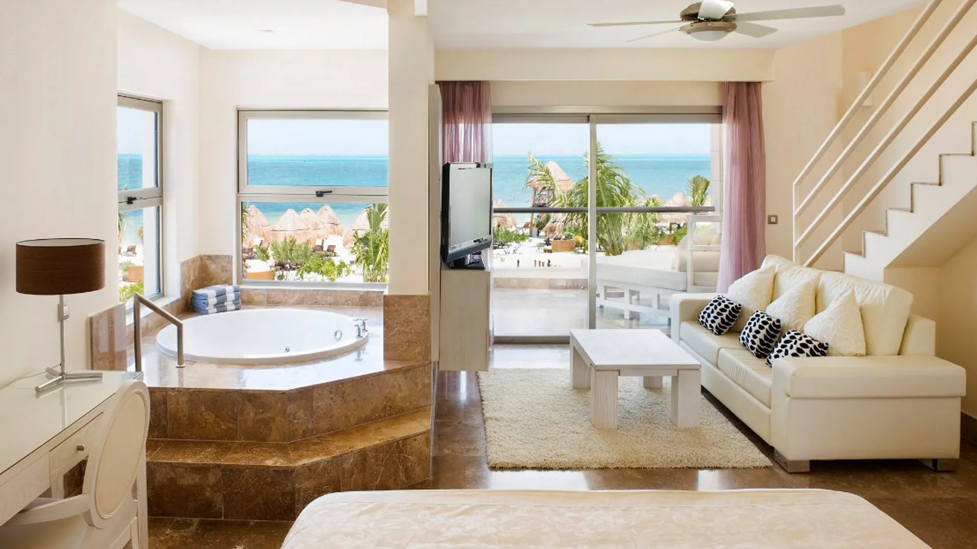 Beloved Cancun: Romantic Luxury That Truly Delivers